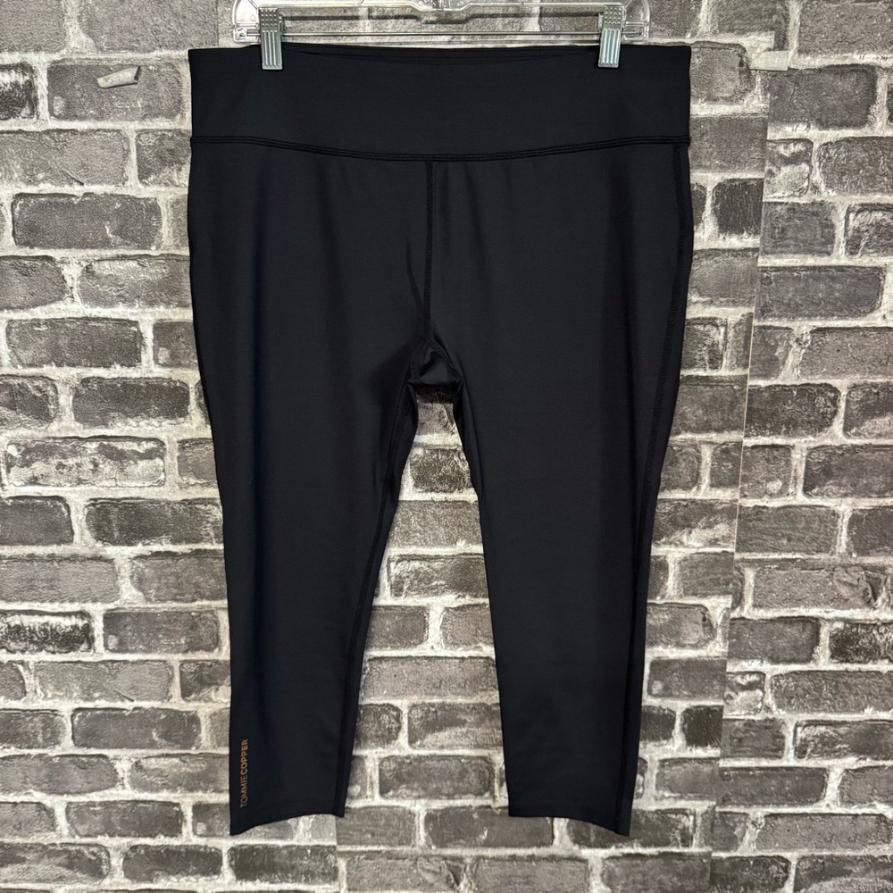 Tommie Copper Cool Cooper Core Compression Capri Pant Leggings black